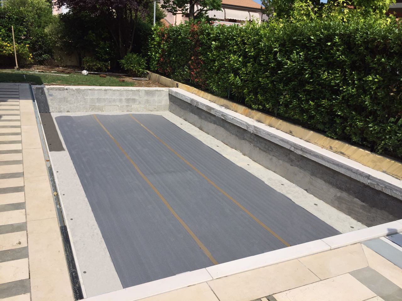 Copertura Solare Per Piscina Fuori Terra E Interrata - Impermeabile E Antipolvere